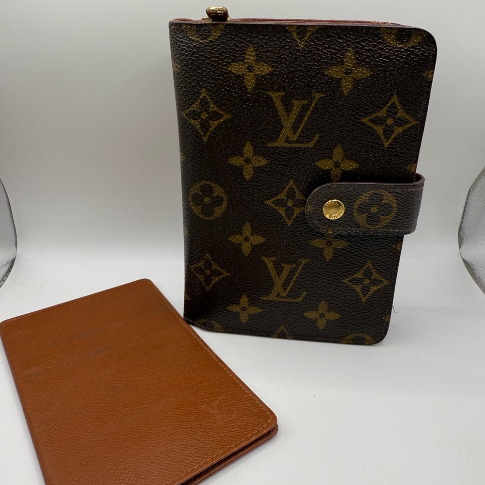 authentic Louis Vuitton Porte Papier large wallet passport organizer monogram